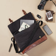 Load image into Gallery viewer, Parker-Messenger, MC-1300